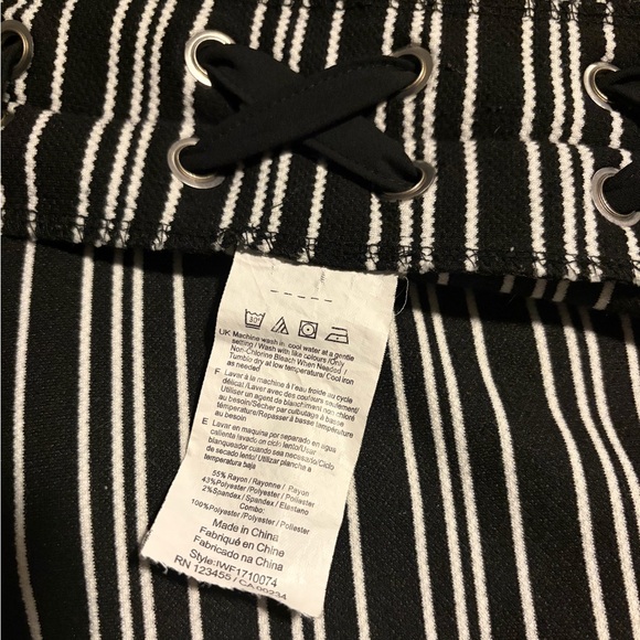 IMNYC Isaac Mizrahi Striped Tie Lace Blouse - Picture 5 of 5